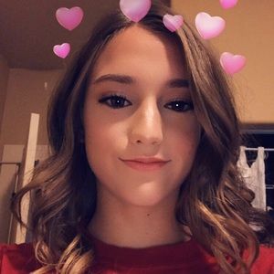 Meet your Posher, Halli